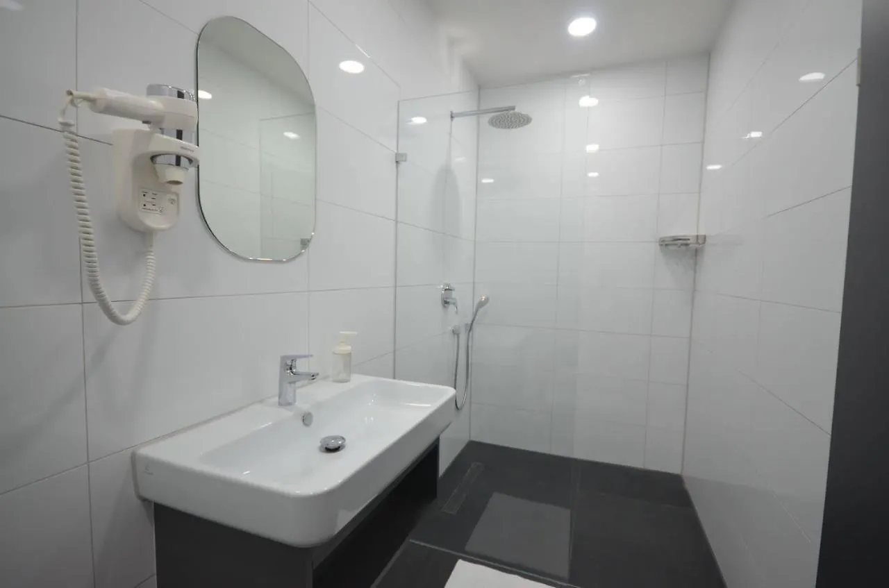 N9 Hotels Нюрнберг 3*,